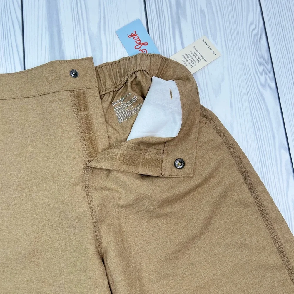 Boys' Adaptive Dry Fit Shorts - Cat & Jack-Heathered Brown